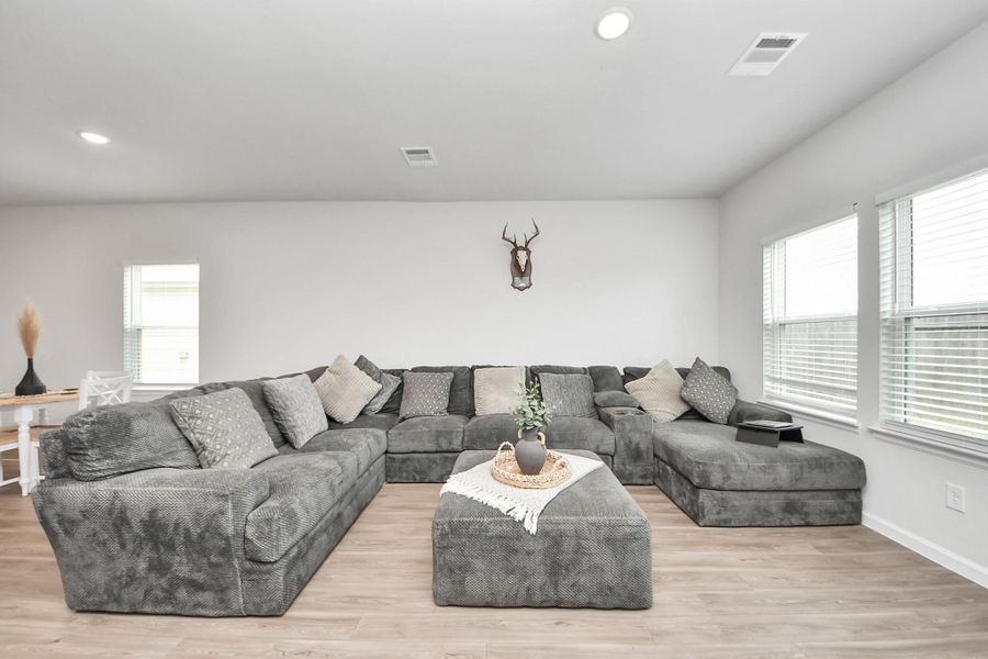 Furnished interior view inside a new home in The Villages at Westpointe, Dayton (Image 15). Furnished interior view inside a new home in The Villages at Westpointe, Dayton (Image 15).