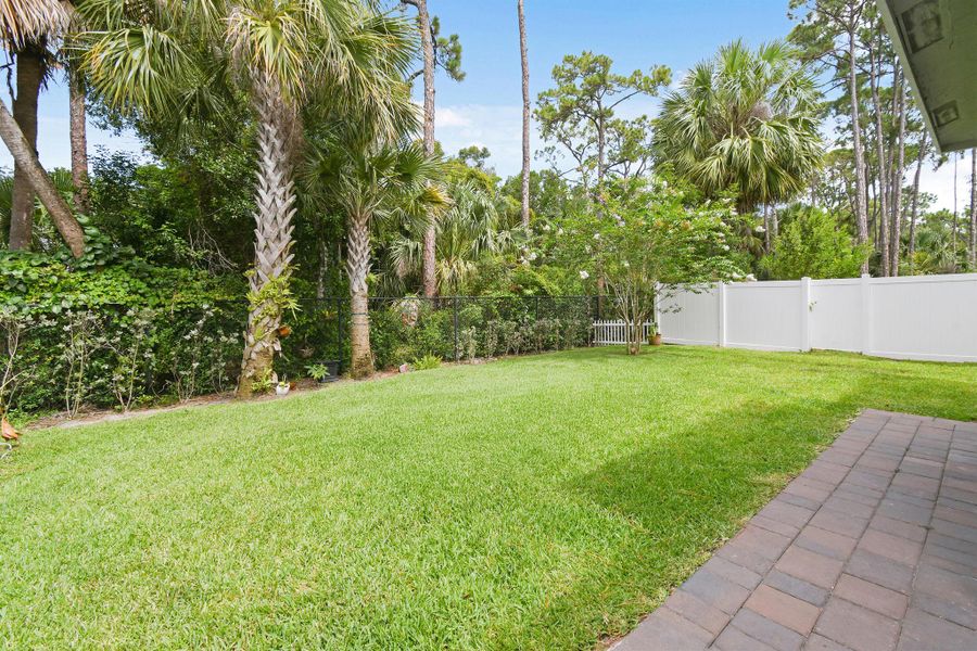 Image 69 of a home in Reserve at Jupiter.