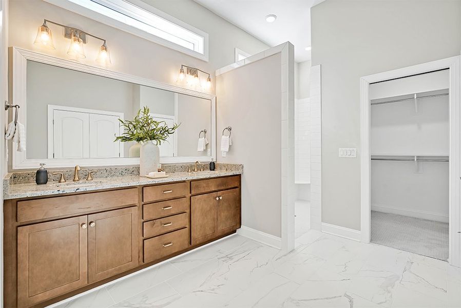 Pierre's Bay, Master Bathroom Pierre's Bay, Master Bathroom