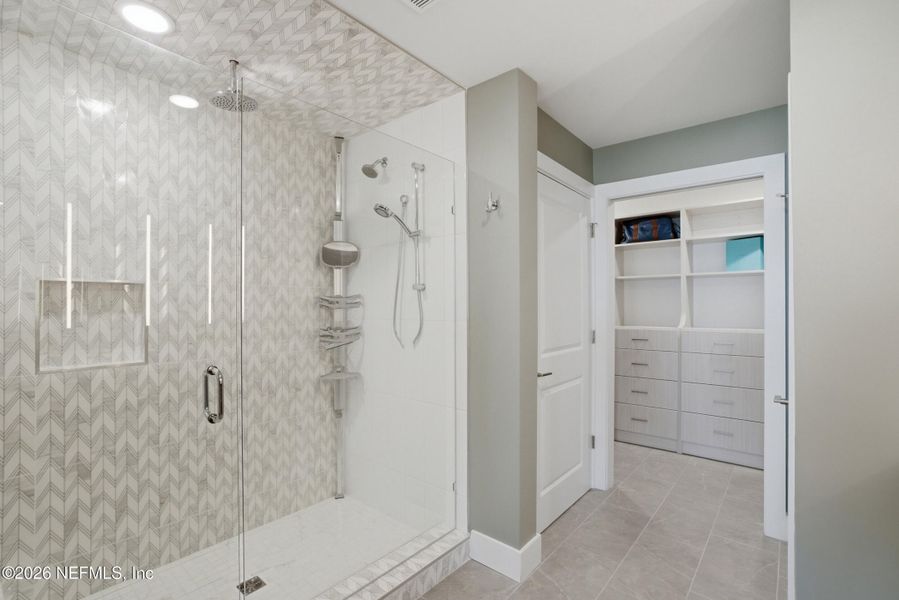 Furnished interior view inside a new home in , St. Augustine (Image 44).