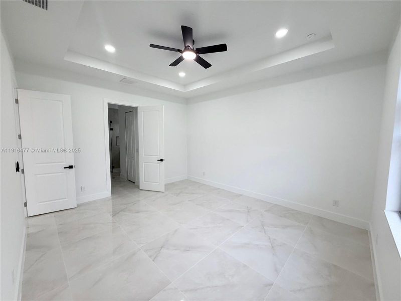 Spacious, unfurnished interior of a new home in , Lehigh Acres (Image 28). Spacious, unfurnished interior of a new home in , Lehigh Acres (Image 28).