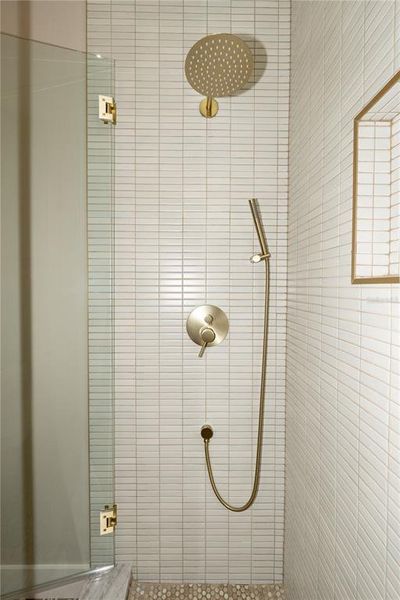 Close-up of interior finishes inside a home in , Tampa (Image 33).