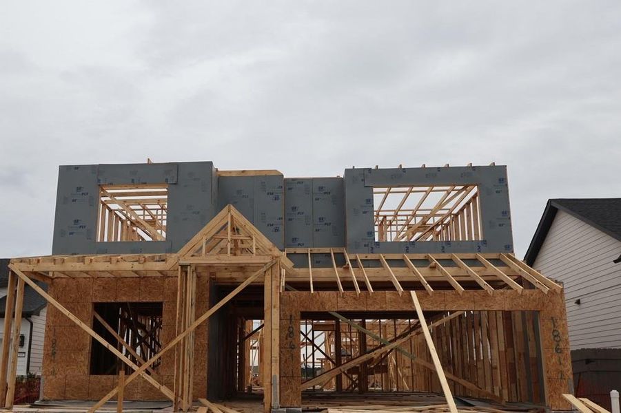 Let us show you how our advanced framing techniques have stood the test of time and allow more insulation for a quieter and more energy efficient home. Let us show you how our advanced framing techniques have stood the test of time and allow more insulation for a quieter and more energy efficient home.