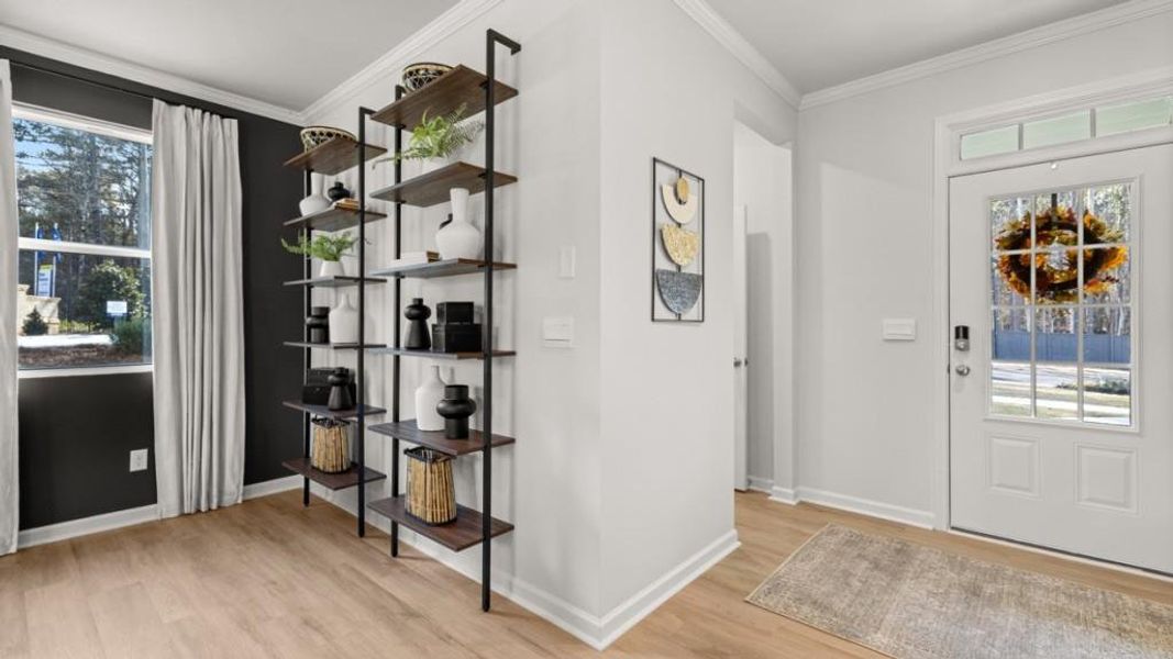 Furnished interior view inside a new home in Creekview, Atlanta (Image 9).