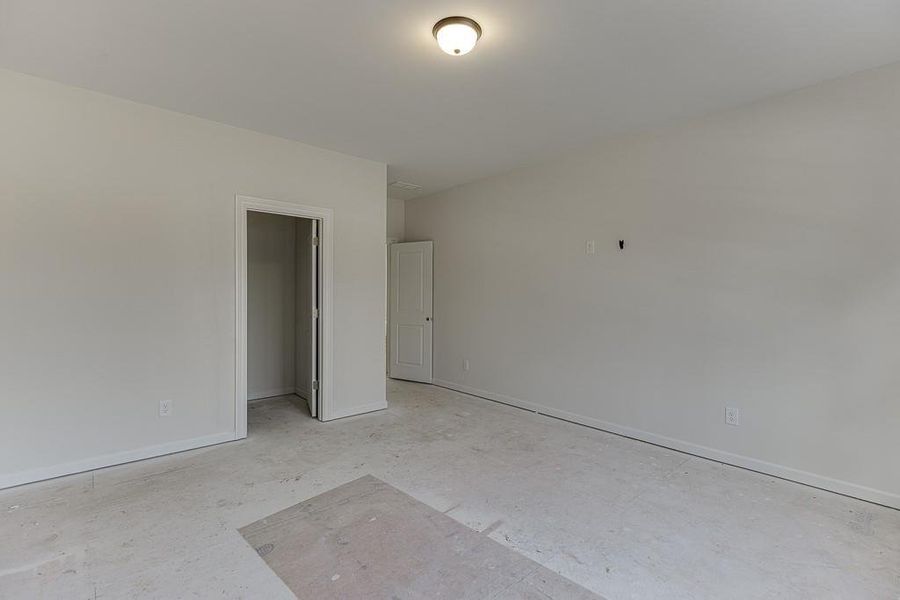 Image 28 of a home in .