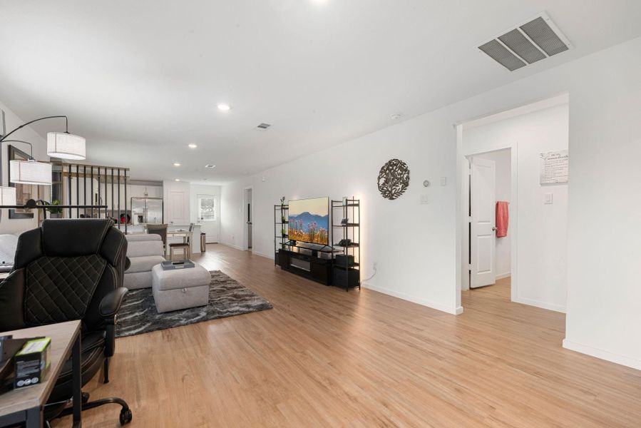 Furnished interior view inside a new home in , Splendora (Image 19).