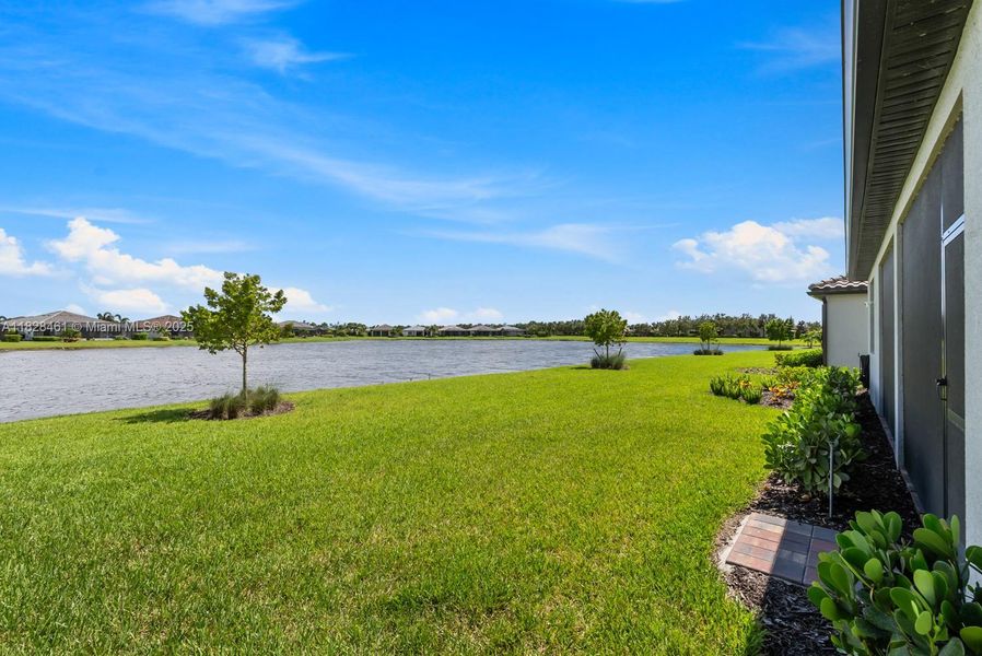 Image 40 of a home in Del Webb Naples.