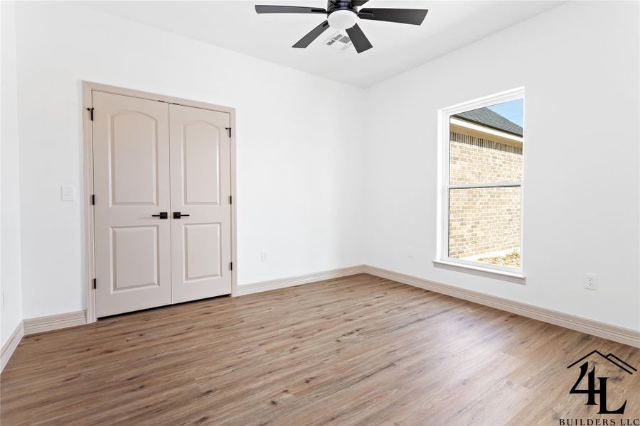 Spacious, unfurnished interior of a new home in , Lumberton (Image 26).
