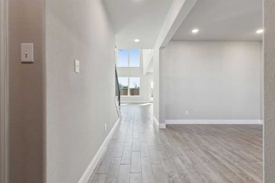 Spacious, unfurnished interior of a new home in Sicily, Princeton (Image 12).