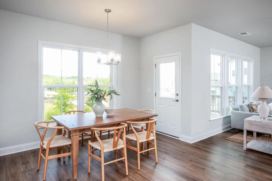 Representative furnished interior of a home built from the Valleybrook by Pulte Homes in Lewiston Meadows, Greensboro (Image 8).