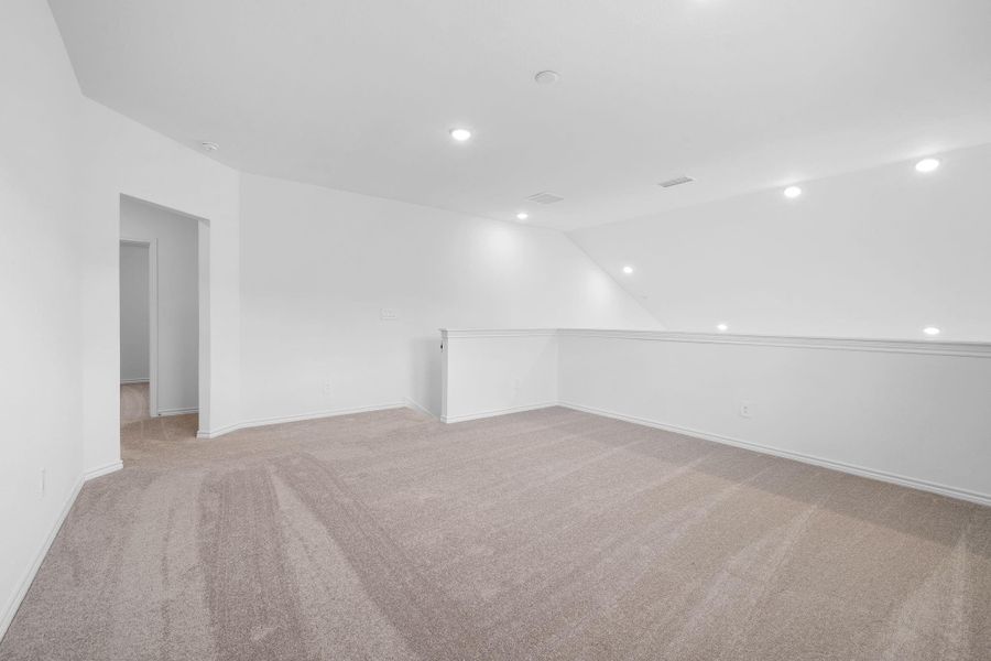 Spacious, unfurnished interior of a new home in Montgomery Bend, Montgomery (Image 14). Spacious, unfurnished interior of a new home in Montgomery Bend, Montgomery (Image 14).