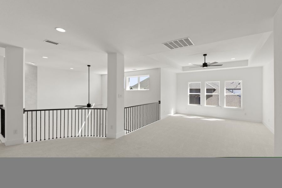 Spacious, unfurnished interior of a new home in Estates at Rockhill, Frisco (Image 24).