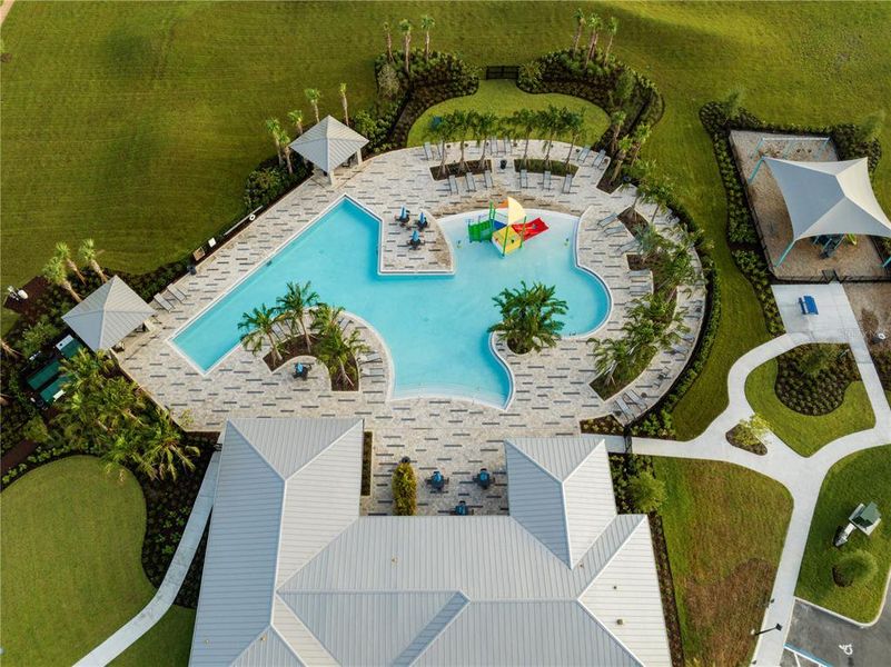 Community amenities in Trinity Lakes, Groveland (Image 17).