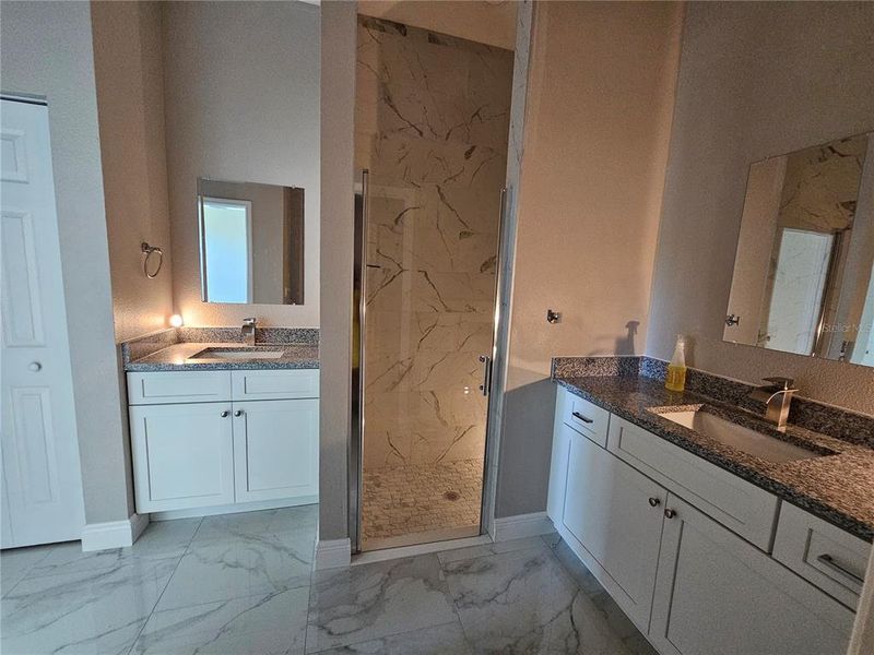 Image 19 of a home in .