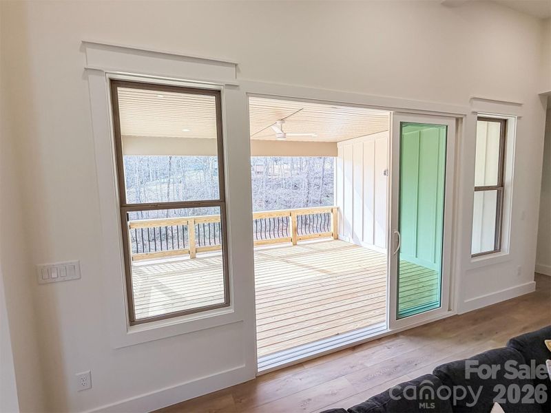 Image 47 of a home in .