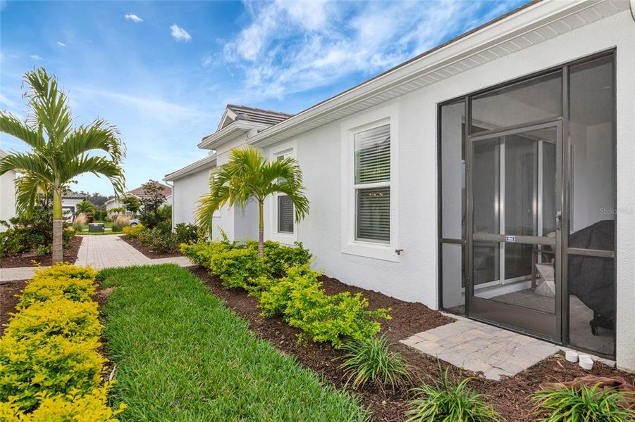 Exterior details and patio area of a home in , Sarasota (Image 33).