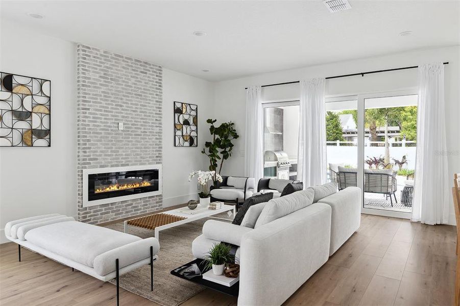 Furnished interior view inside a new home in , Winter Park (Image 9).