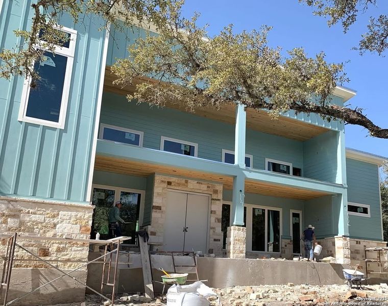 Image 10 of a home in . Image 10 of a home in .