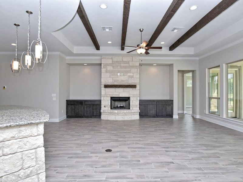 Representative unfurnished interior of a home built from the San Simeon I by Giddens Homes in Clearwater Ranch, Liberty Hill (Image 421).