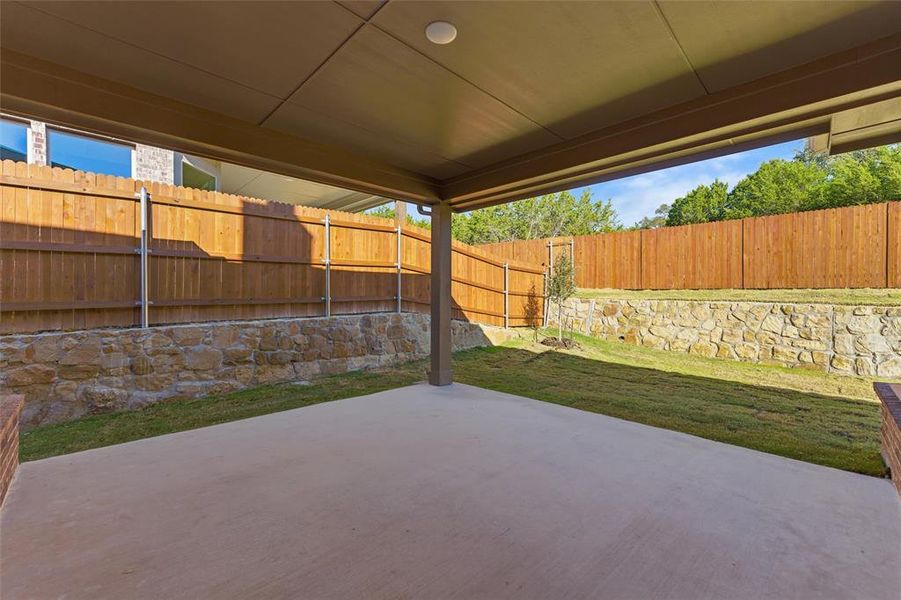 Exterior details and patio area of a home in Waterford Park, Weatherford (Image 30). Exterior details and patio area of a home in Waterford Park, Weatherford (Image 30).