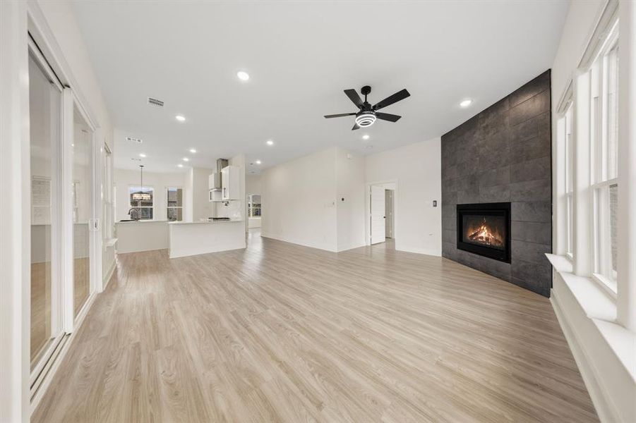 Spacious, unfurnished interior of a new home in , McKinney (Image 17). Spacious, unfurnished interior of a new home in , McKinney (Image 17).