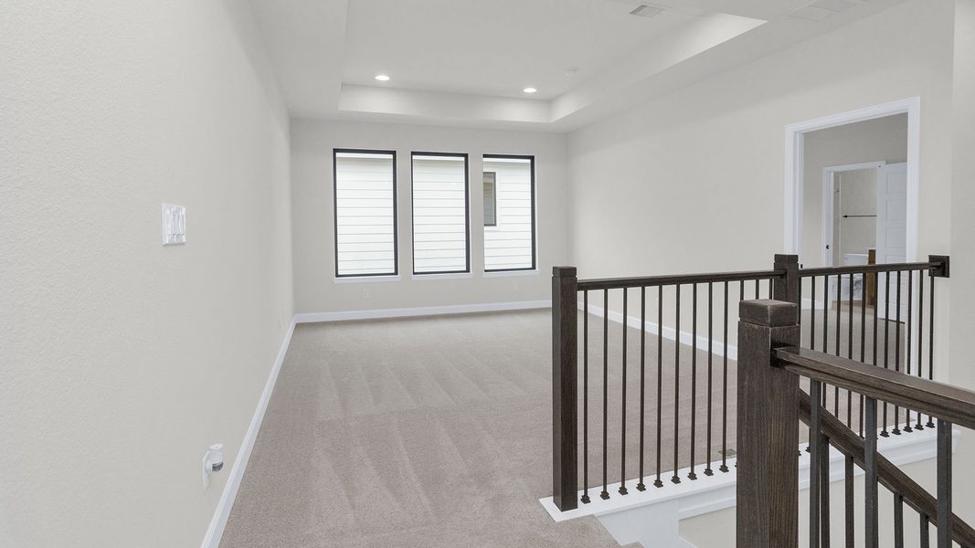 Spacious, unfurnished interior of a new home in Lakes of Cane Island, Katy (Image 16). Spacious, unfurnished interior of a new home in Lakes of Cane Island, Katy (Image 16).
