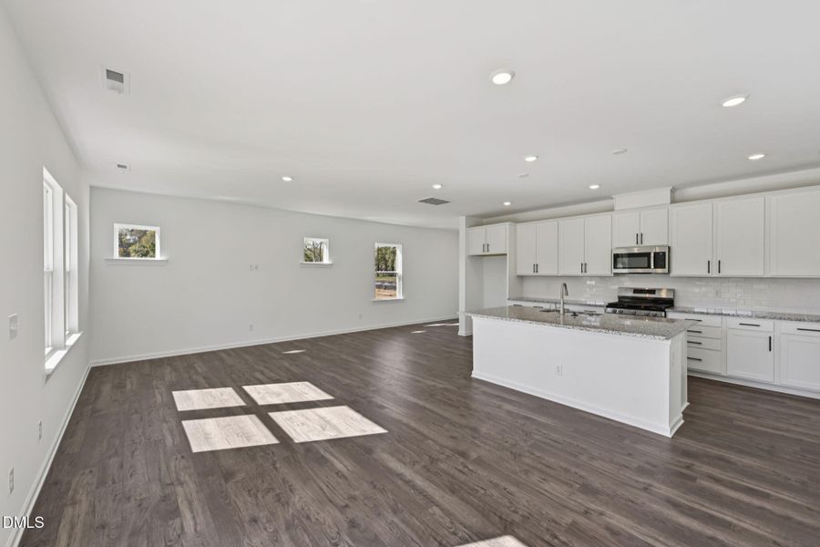 59-web-or-mls-513 Soar Ln - 010