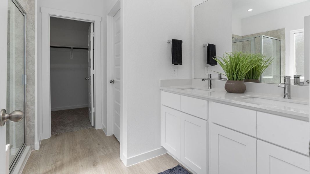 Furnished interior view inside a new home in Holly Ridge, Rosenberg (Image 10).