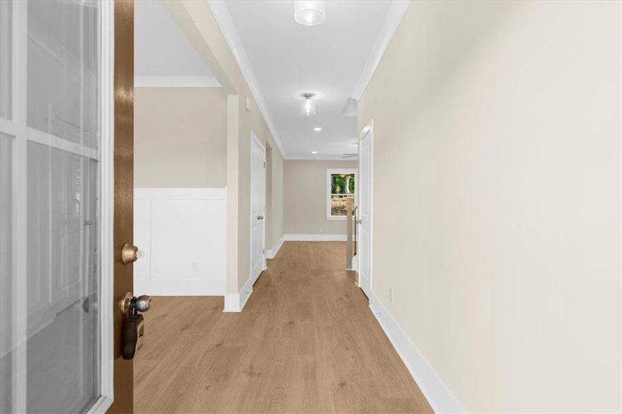 Spacious, unfurnished interior of a new home in , Flowery Branch (Image 22).