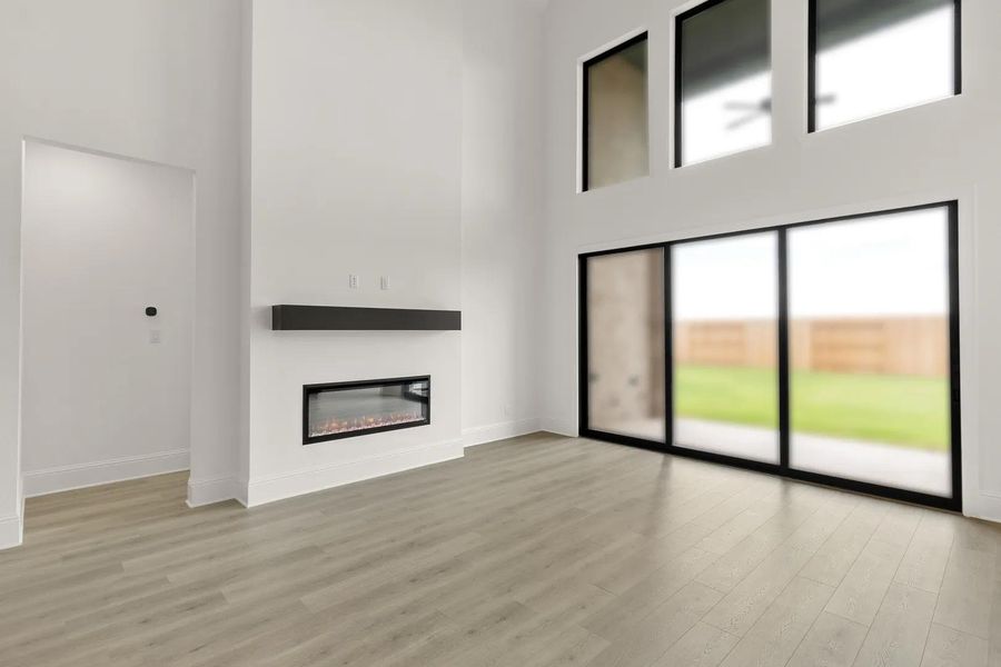Blanco B Family room