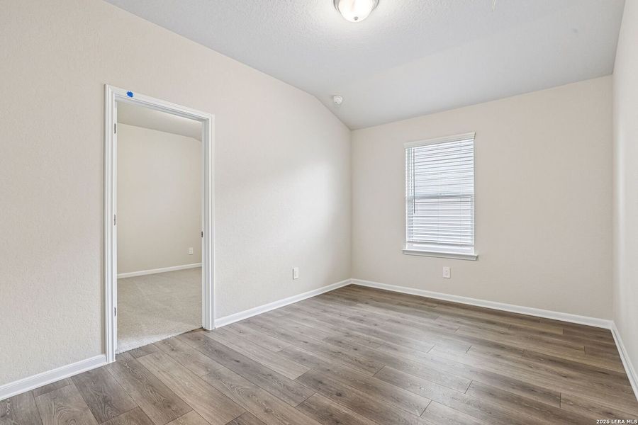 Spacious, unfurnished interior of a new home in Thomas Pond, San Antonio (Image 42). Spacious, unfurnished interior of a new home in Thomas Pond, San Antonio (Image 42).