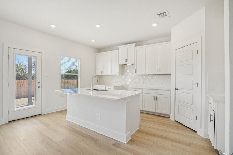 Furnished interior view inside a new home in Carmel Ranch, Schertz (Image 7).
