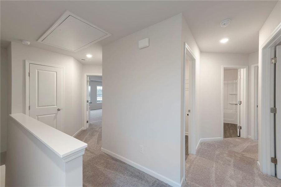 Spacious, unfurnished interior of a new home in , Calhoun (Image 18).