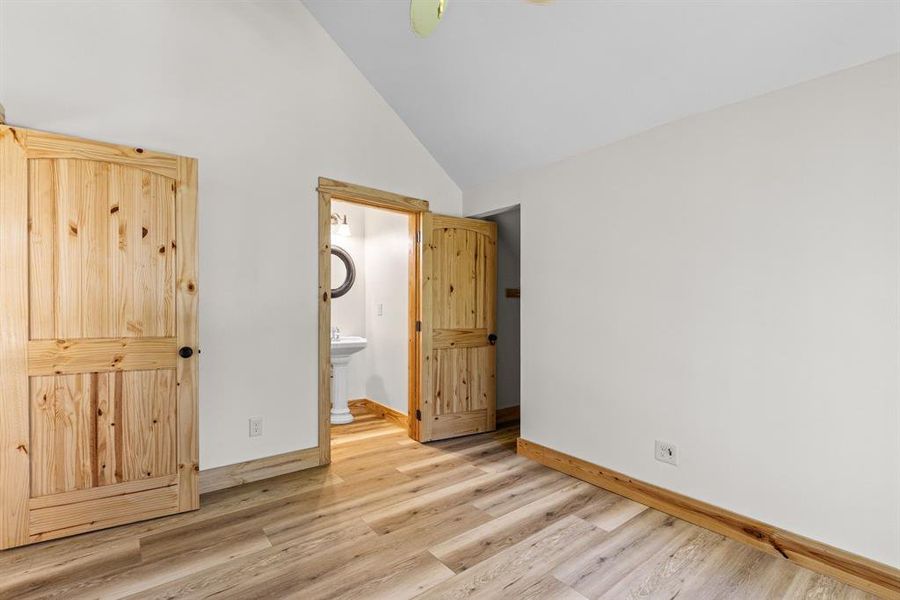 Spacious, unfurnished interior of a new home in , Lone Oak (Image 28). Spacious, unfurnished interior of a new home in , Lone Oak (Image 28).
