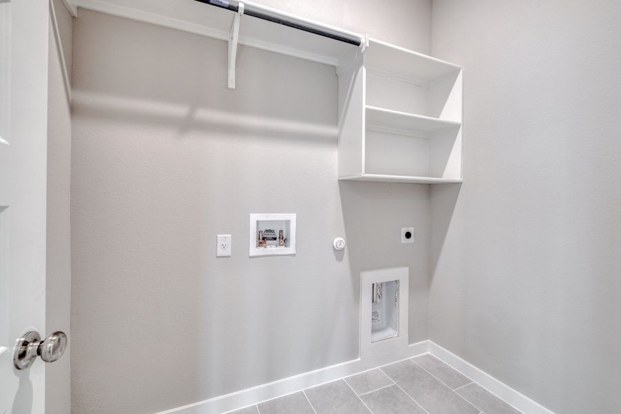 Spacious, unfurnished interior of a new home in Prairie Winds, Hutto (Image 24). Spacious, unfurnished interior of a new home in Prairie Winds, Hutto (Image 24).