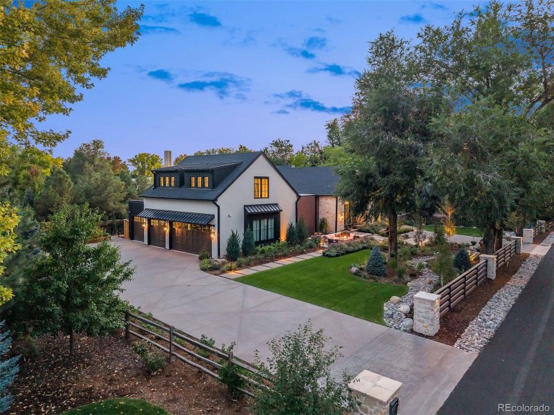 Image 33 of a home in .