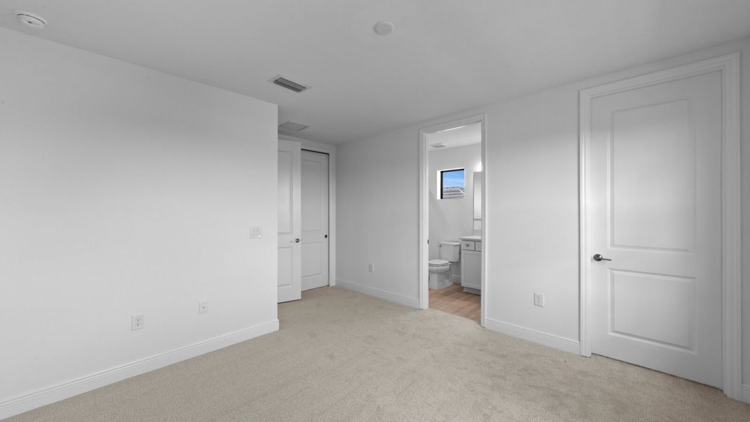 Spacious, unfurnished interior of a new home in SkySail, Naples (Image 38).