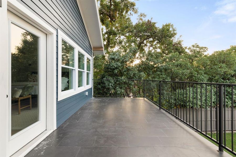 Image 36 of a home in .