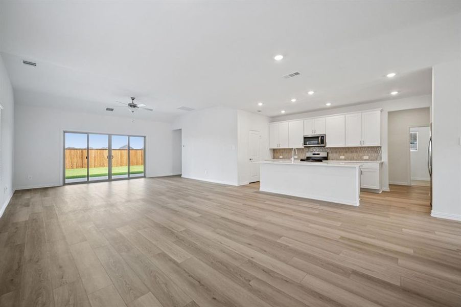 Photo is not of the actual home, but is an inspirational photo of builder’s model home and may depict options, furnishings, and/or decorator features that are not included.