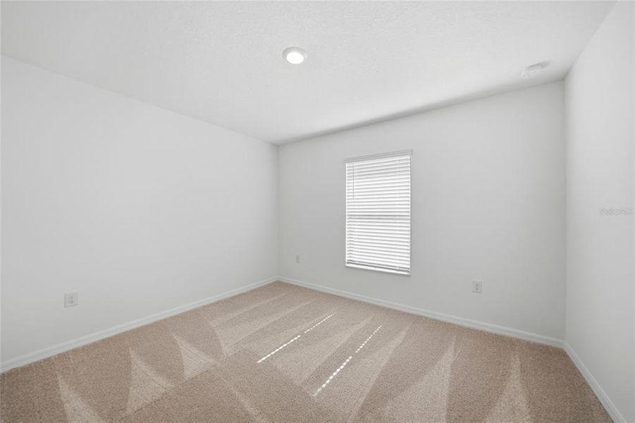 Spacious, unfurnished interior of a new home in , Port Charlotte (Image 34).