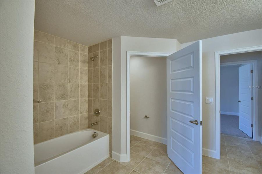 Furnished interior view inside a new home in Cadence Crossing, Auburndale (Image 11).
