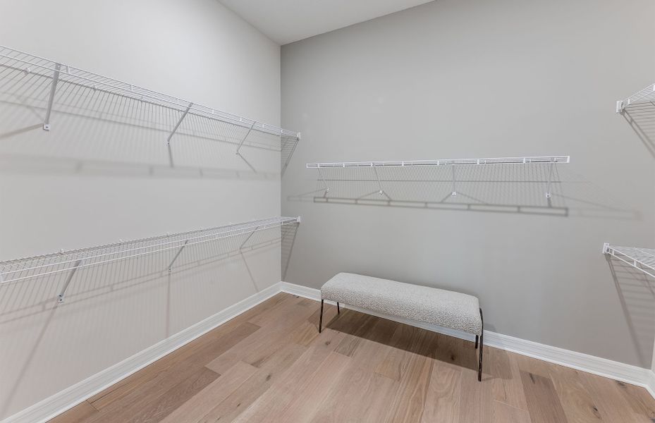 Spacious, unfurnished interior of a new home in Avondale at Avenir, Palm Beach Gardens (Image 20).