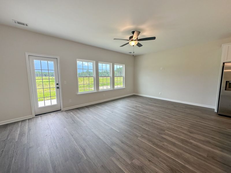 Spacious, unfurnished interior of a new home in Tranquil South, Hinesville (Image 11).