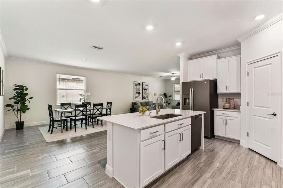 Furnished interior view inside a new home in , Land O' Lakes (Image 35).
