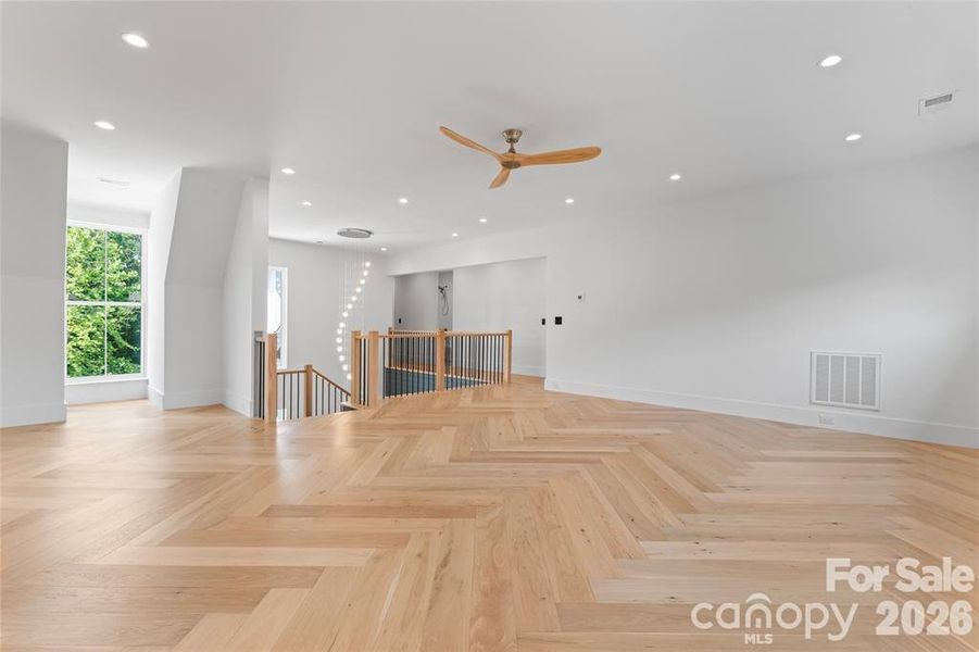 Bonus room
