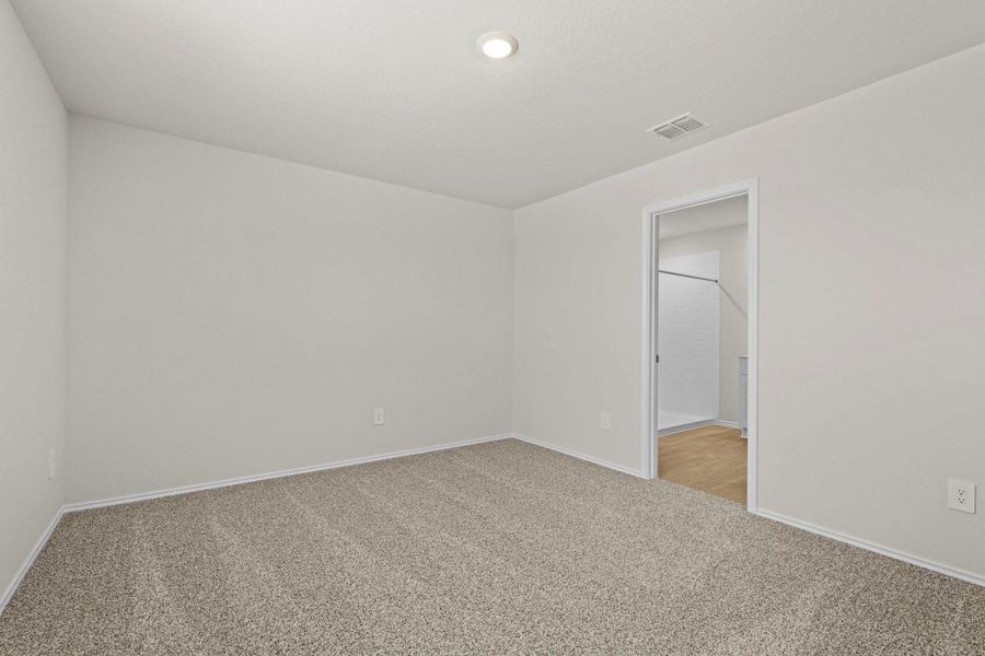 Spacious, unfurnished interior of a new home in Ladera, Luling (Image 14). Spacious, unfurnished interior of a new home in Ladera, Luling (Image 14).