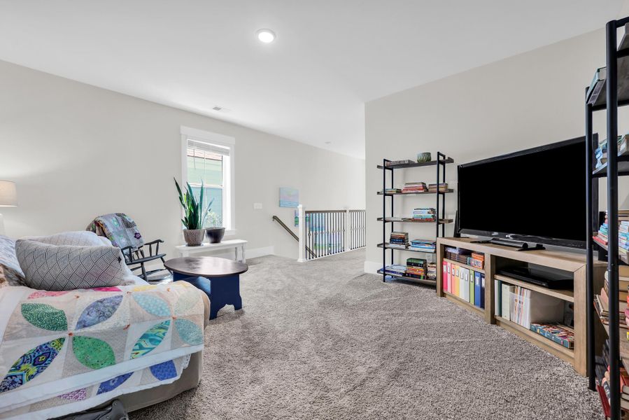 Furnished interior view inside a new home in Wando Village, Charleston (Image 30).