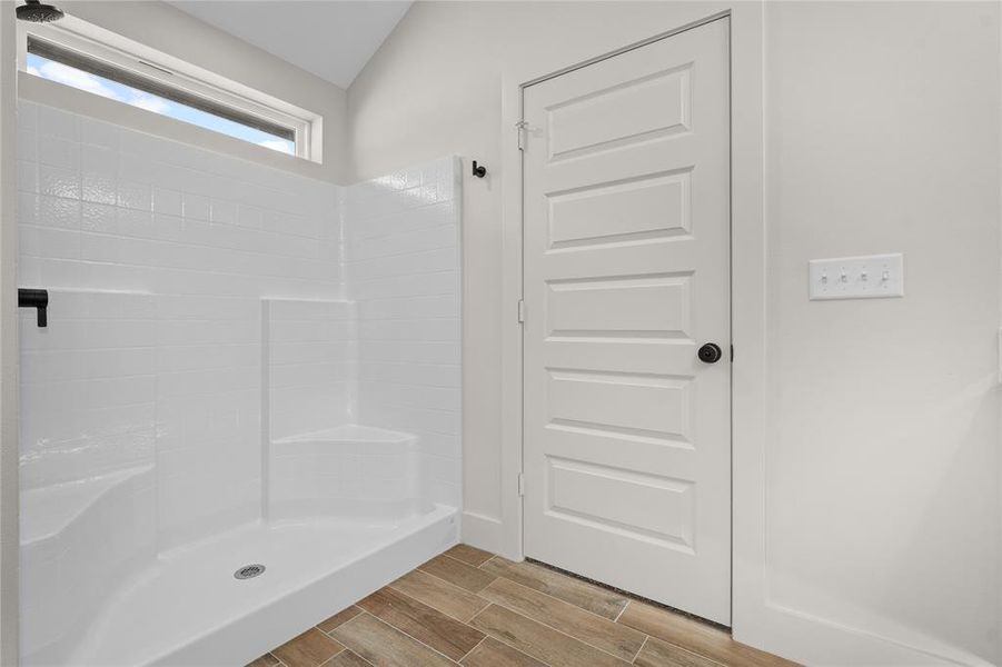 Spacious, unfurnished interior of a new home in , Lindale (Image 12). Spacious, unfurnished interior of a new home in , Lindale (Image 12).