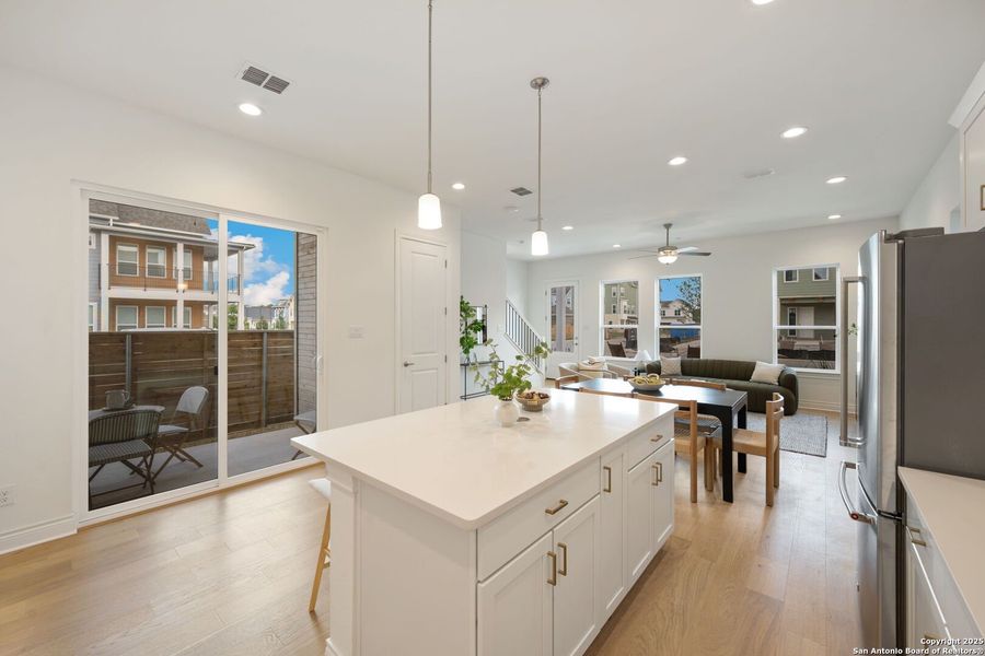 Furnished interior view inside a new home in Town Creek, New Braunfels (Image 3).
