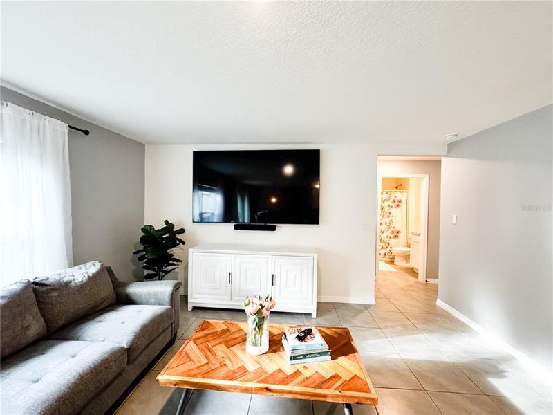 Furnished interior view inside a new home in , Zephyrhills (Image 13).